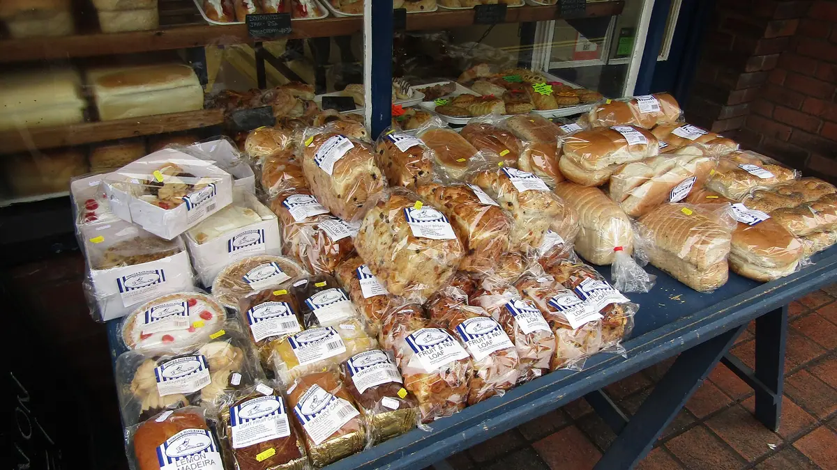 Nafees Bakers and Sweets – bakery in Bury Park, Luton